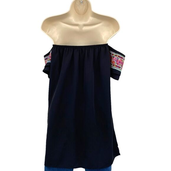 Vava by joy han Off the Shoulder Embroidered Top Size XS - Picture 5 of 8